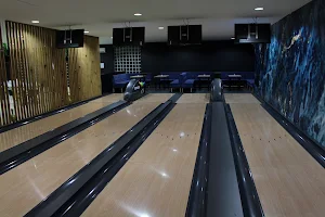 "Wowball" Bowling Alley image