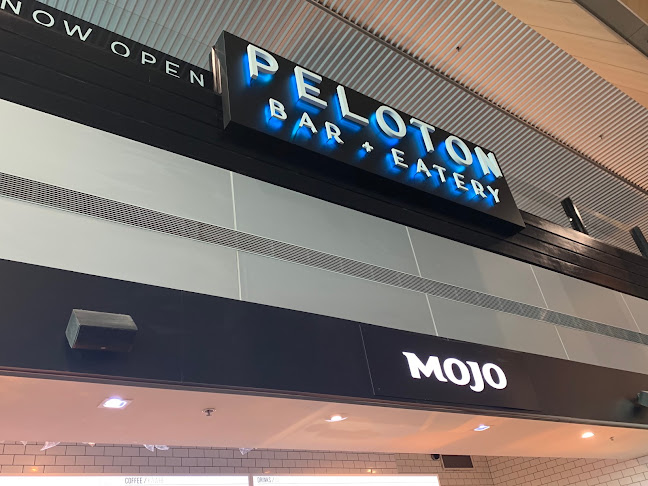 Comments and reviews of Peloton Bar & Eatery