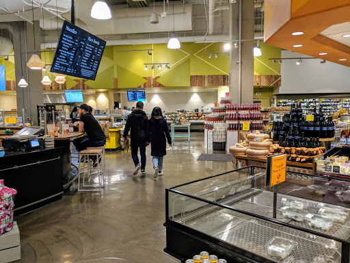 Grocery Store «Whole Foods Market», reviews and photos, 2210 Westlake Ave, Seattle, WA 98121, USA