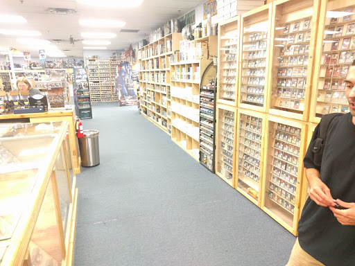 Video Game Store «Level Up Games, Comics, and More», reviews and photos, 207 13th Ave S, South St Paul, MN 55075, USA