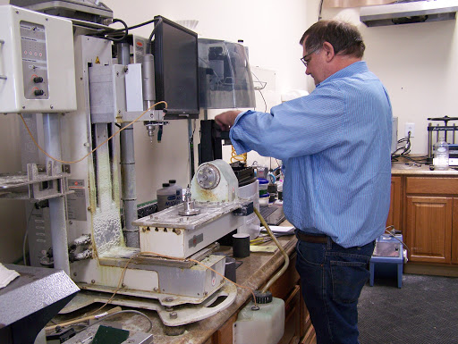 Jewelry Designer «Jerry Lindsey Custom Jewelry», reviews and photos, 625 Bakers Bridge Ave #104, Franklin, TN 37067, USA