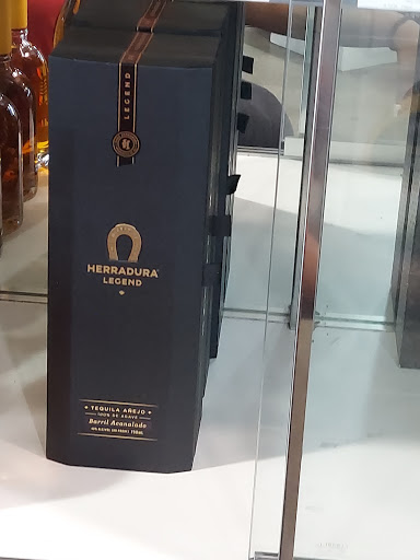 Wine Store «BevMo!», reviews and photos, 1775 N Victory Pl, Burbank, CA 91502, USA