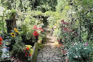 Umhofer Gartenparadies image