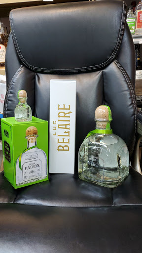 Supermarket «Hinky Dinky Supermarket», reviews and photos, 3110 M L King Ave, Flint, MI 48505, USA