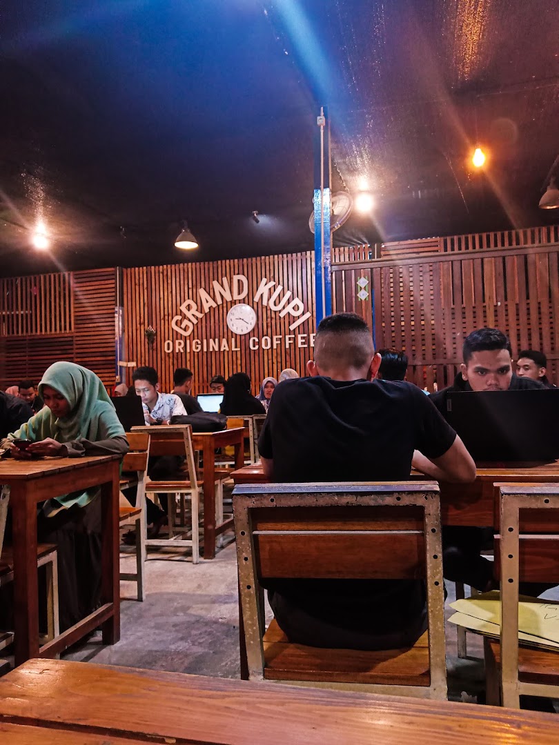 Gambar Grand Kupi Cafe