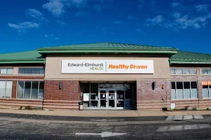 Endeavor Health Walk-In Clinic - Downers Grove image