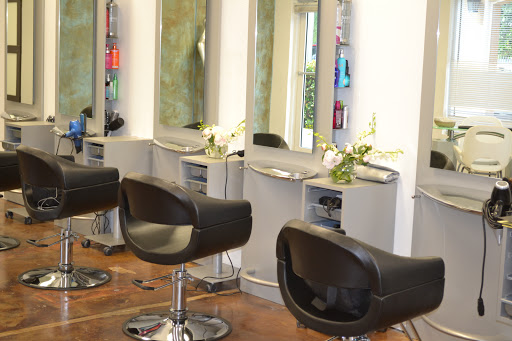 Photo of ZEVASTIANSBEAUTYPLACE MIA