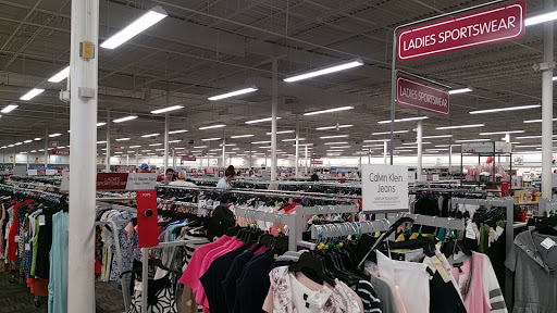 Clothing Store «Burlington Coat Factory», reviews and photos, 480 Boston Rd, Billerica, MA 01821, USA