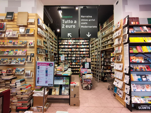 Libreria Libraccio Milano - Via Arconati 16