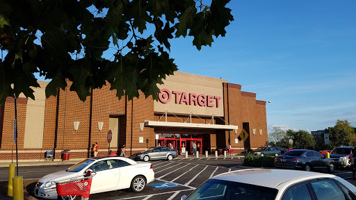 Department Store «Target», reviews and photos, 3101 Jefferson Davis Hwy, Alexandria, VA 22305, USA