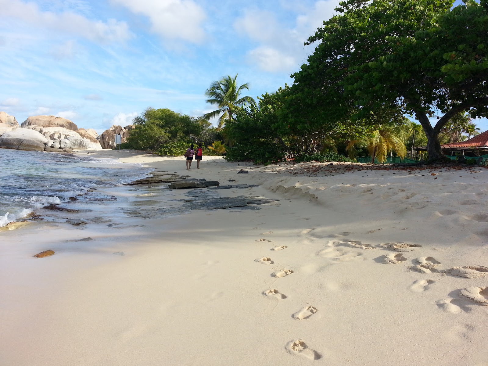 Foto van The Baths beach - populaire plek onder ontspanningskenners