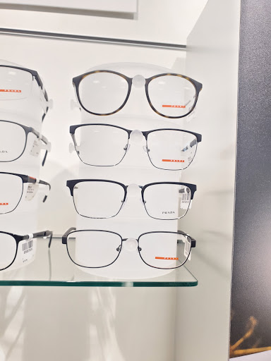 Eye Care Center «LensCrafters», reviews and photos, 12503 N Main St, Rancho Cucamonga, CA 91739, USA