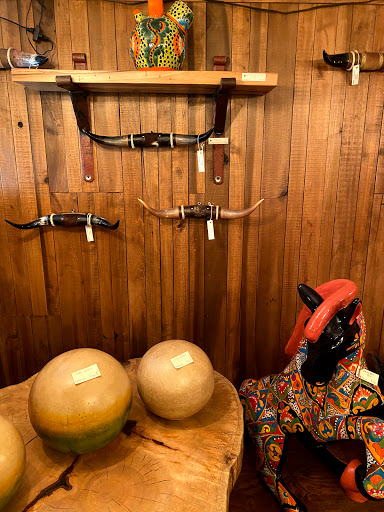 Furniture Store «Cherry Acres», reviews and photos, 23 E Main St, Lititz, PA 17543, USA