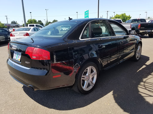 Used Car Dealer «PDX Used Cars», reviews and photos, 1475 SE Tualatin Valley Hwy, Hillsboro, OR 97123, USA