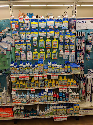 Pet Supply Store «Pet Supplies Plus», reviews and photos, 11054 Lee Hwy, Fairfax, VA 22030, USA