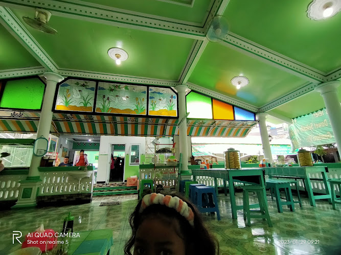 Restoran Makanan Sehat di Jawa Tengah: Temukan banyak pilihan yang Menyajikan Makanan Lezat dan Bergizi