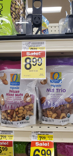 Supermarket «Butera Market», reviews and photos, 4761 N Nagle Ave, Harwood Heights, IL 60706, USA