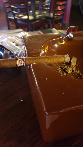 Tobacco Shop «Michaels Tobacco of Keller», reviews and photos, 750 S Main St #100, Keller, TX 76428, USA