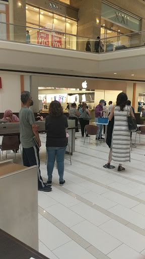 Computer Store «Apple Fair Oaks», reviews and photos, 11750 Fair Oaks Mall, Fairfax, VA 22033, USA