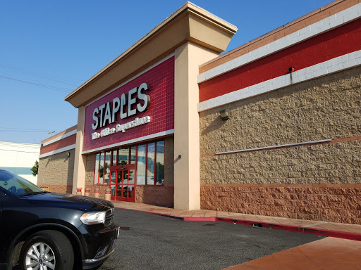 Office Supply Store «Staples», reviews and photos, 3090 Slauson Ave, Huntington Park, CA 90255, USA