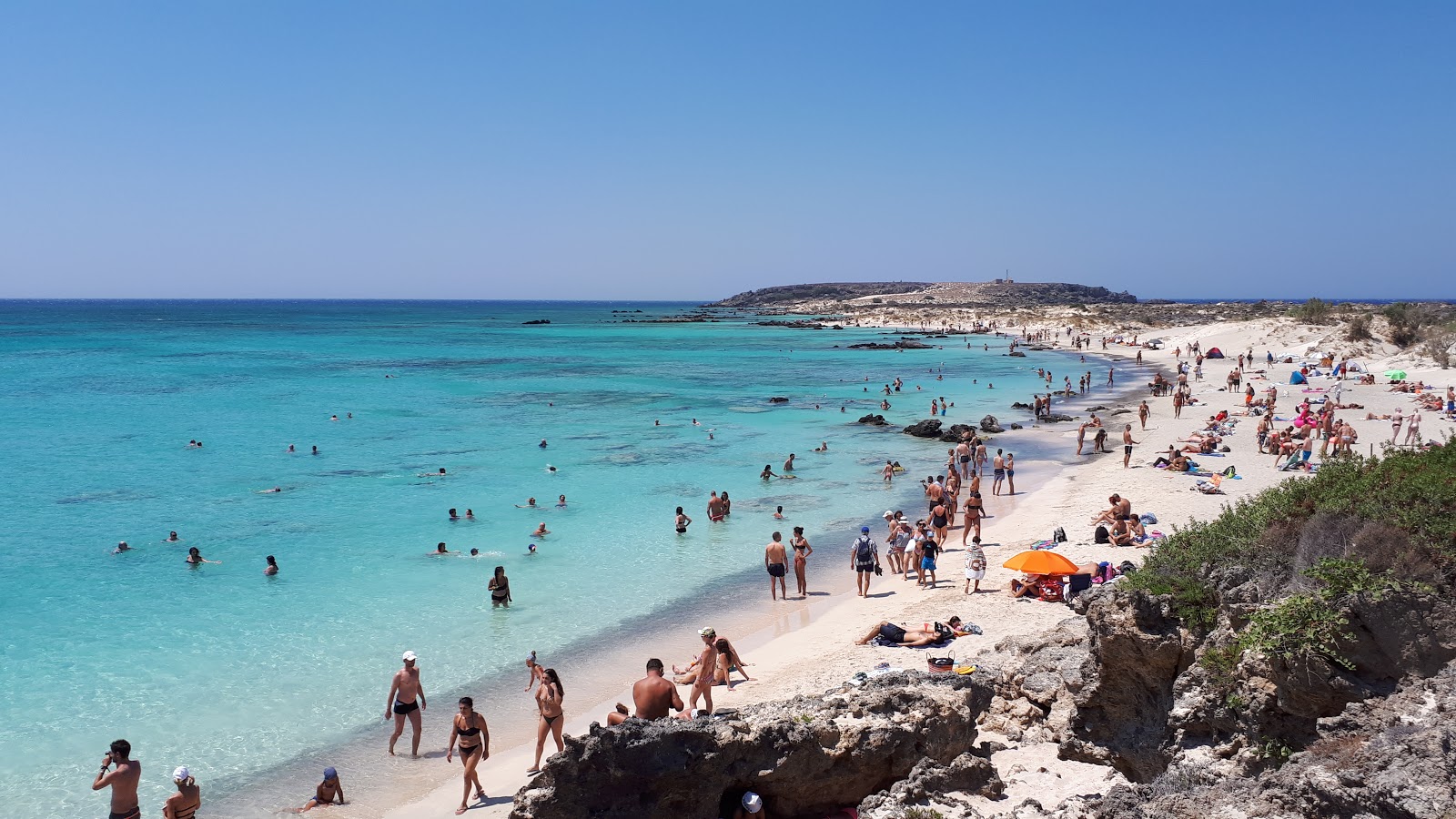 Foto de Playa de Elafonissi - lugar popular entre los conocedores del relax