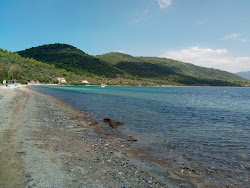 Foto di Rododafni beach con baia spaziosa