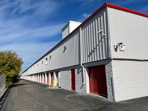 Self-Storage Facility «Simply Self Storage - Highland Park/Lake Forest», reviews and photos, 1505 Old Deerfield Rd, Highland Park, IL 60035, USA