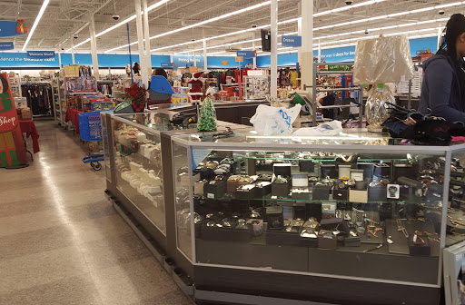 Clothing Store «Ross Dress for Less», reviews and photos, 6127 Oxon Hill Rd, Oxon Hill, MD 20745, USA