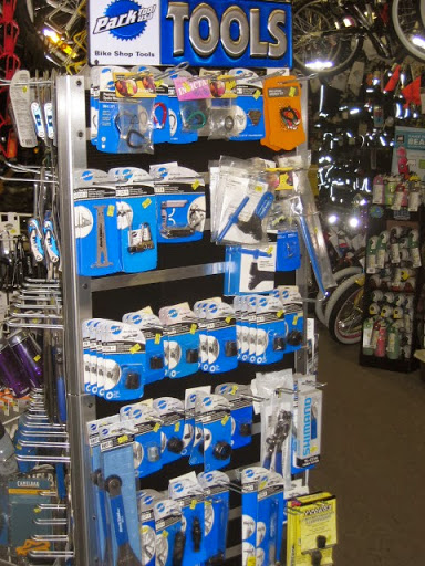 Bicycle Store «Midwest Cyclery», reviews and photos, 117 E Front St, Wheaton, IL 60187, USA