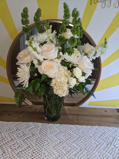 Florist «Candlelight & Roses Flowers», reviews and photos, 306 Boston Rd #3, North Billerica, MA 01862, USA