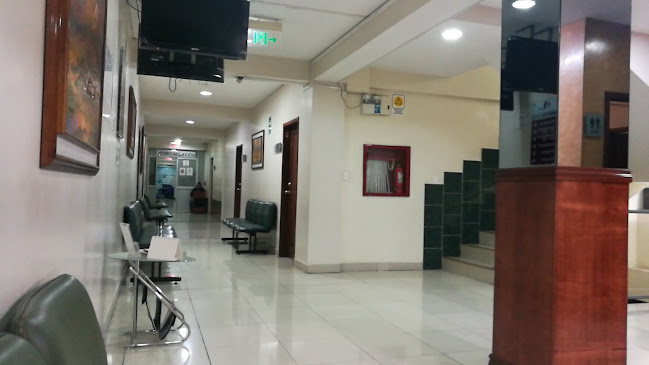 Dr. José Antonio Vergara Ginecólogo - Ibarra