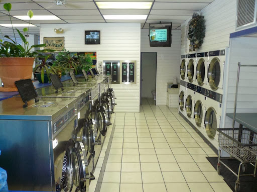 Laundromat «Zephyrhills Laundromat», reviews and photos, 37852 FL-54, Zephyrhills, FL 33542, USA