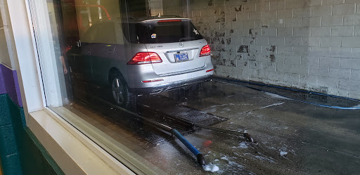 Car Wash «Sparkle Brite Car Wash», reviews and photos, 620 Emory Dr, Owensboro, KY 42301, USA