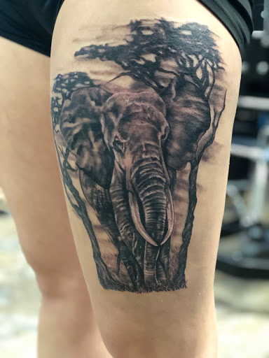 Tattoo Shop «PAS Tattoos», reviews and photos, 1735 E Ohio Pike, Amelia, OH 45102, USA