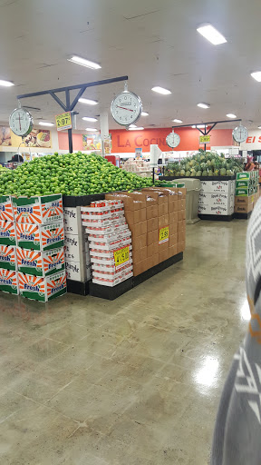 Grocery Store «El Super», reviews and photos, 9710 Woodman Ave, Pacoima, CA 91331, USA