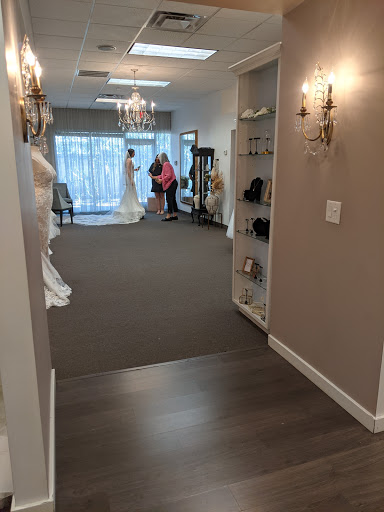 Bridal Shop «Mariée Bridal», reviews and photos, 8787 N Scottsdale Rd, Scottsdale, AZ 85258, USA