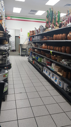 Supermarket «LA VERGNE SUPER MERCADO», reviews and photos, 410 Dick Buchanan St, La Vergne, TN 37086, USA