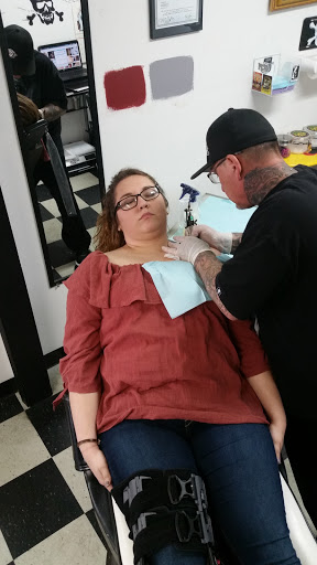 Explore 49ers tattoo ideas, creative tattoo ideas in Harriman, available at Tattoos By Bryan