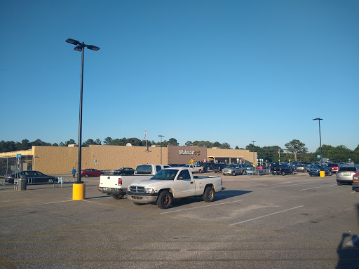 Department Store «Walmart Supercenter», reviews and photos, 2190 Gilmer Ave, Tallassee, AL 36078, USA