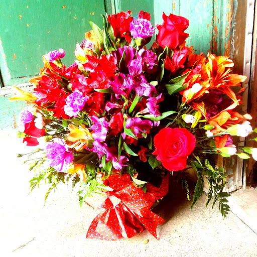 Florist «ROSE PETALS FLORIST», reviews and photos, 343 S 2nd St, Little Falls, NY 13365, USA