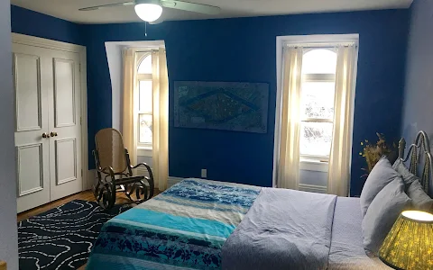 Comfy Guest House image