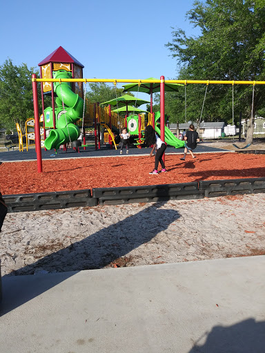 Community Center «Harris M Saxon Community Center and Park», reviews and photos, 2329 California St, Deltona, FL 32738, USA