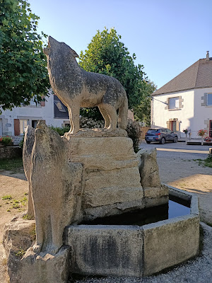 Commune Le Cloitre St Thegonnec à Le Cloître-Saint-Thégonnec
