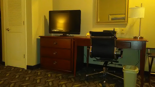 Holiday Inn Express West Sacramento - Capitol Area, an IHG Hotel image