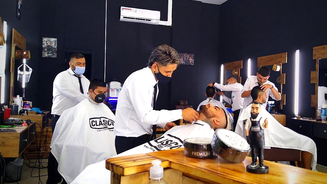 Clasico 1985 Exclusive Barber