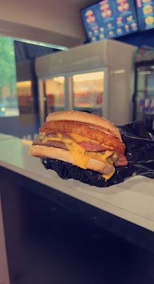 Kennedy’s Burger à Loos