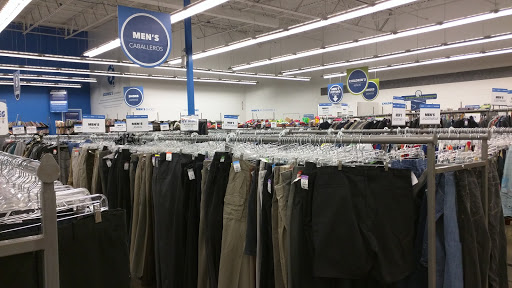 Thrift Store «7th & Bell Goodwill Retail Store & Donation Center», reviews and photos, 17037 N 7th Ave, Phoenix, AZ 85023, USA