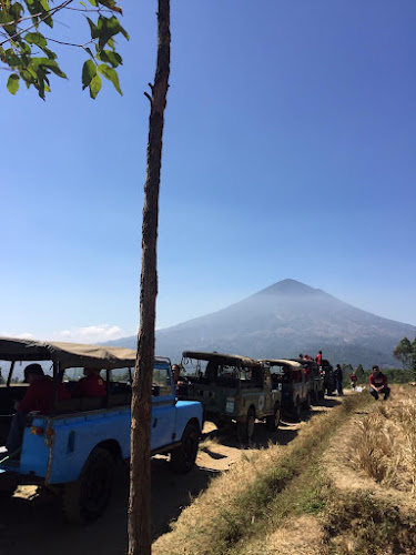 Gunung Papandayan Tour