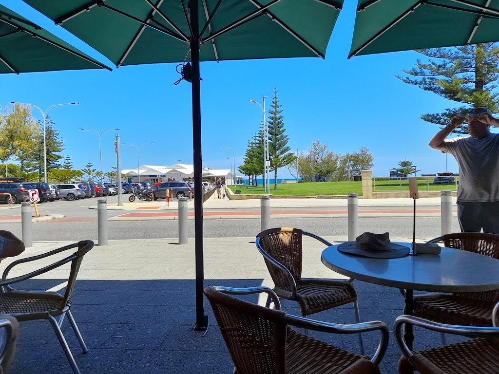 Dôme Café Mullaloo, WA 6027 Menu, Reviews, Hours & Contact.