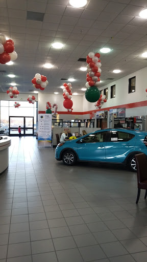 Toyota Dealer «Toyota Vacaville», reviews and photos, 500 Orange Dr, Vacaville, CA 95687, USA